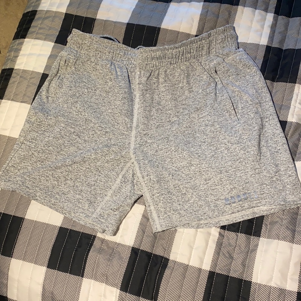 MEN'S NOBULL LIGHTWEIGHT KNIT SHORT 7" - White Heather / Large
